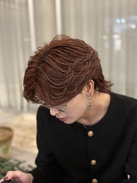 スティミュラス(Stimulus) 極上フェザーショートスタイル