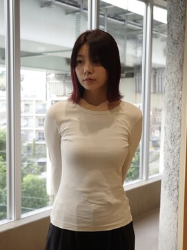 ネロ フタコタマガワ(NERO FUTAKOTAMAGAWA) 【内田海香】ミディアム×エンドカラー