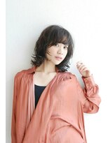 ユーリー(juurii) 大人の女性の洗練ウルフヘア【SHE DAIKANYAMA】菊地真理恵