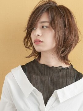 ミンクス 青山店(MINX) 外ハネショート #モード#3Dカラー#ジグザグバング#ミニマムボブ