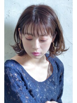 スピガ(SPIGA) ナチュラル外はねボブ