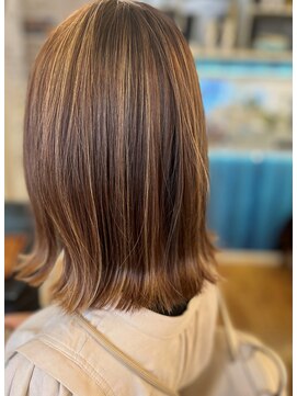 ジック ヘアー(gic hair) ケアブリーチ　インナーカラー　バレイヤージュハイライト