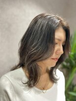 ティーリング(T ring)&nbsp;Tring藤田♪外はねグレージュカラー