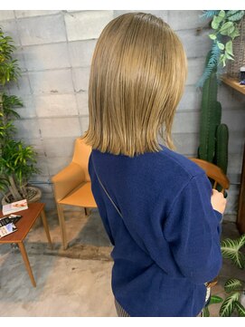 テーラー(tailor) カーキベージュ