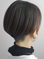 フルショウ 栄店(FURUSHO)&nbsp;メンズライク刈り上げマッシュショート耳かけボブグレーブラウン