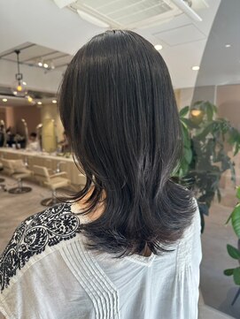 ミズチャーム(Ms.CHARM) 顔まわりレイヤーカット/くびれヘア/ブラウングレージュ