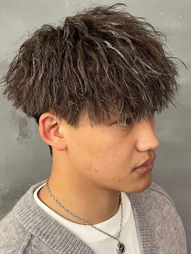 バース バイ ハピネス(BIRTH by happiness) 奈良ツイストパーマ　ホワイトメッシュ