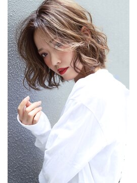 マルフェ 天王寺(marfe) 【marfe】ハイライト＿ボブ＿センターパート＿ブリーチ