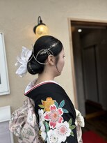 ロータス(LOTUS)&nbsp;シニヨン成人式ヘアセット