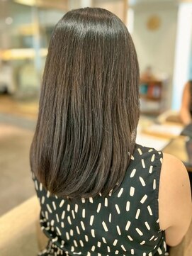 フリップビーアヴェダ(FLIP B AVEDA) 本八幡×セミロング×ナチュラルストレート