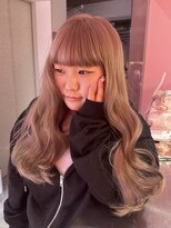 ダズリングディア(Dazzling Deer)&nbsp;ミルクティベージュ／ロング／巻き髪／ハイトーン／学割