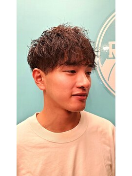 ヘアーリゾート レップピープス(Hair Resort rep peeps) シンプルにツーブロックスタイル♪