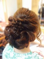 アカラ ヘアアンドメイク 宇美(Akala hair&make)&nbsp;ミディアムの方でもok!一日中キープアップスタイル