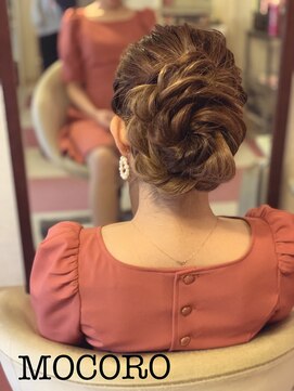 ヘアーセット モコロ(Hair Set MOCORO) お花アップ