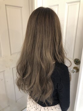 ロンドアベニール 北千住(Lond avenir) ゆるふわロング☆フォギーベージュ スタイリスト西田大樹