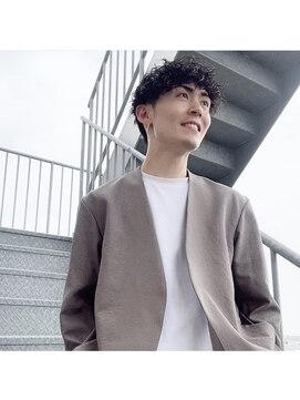 アンダーバーホワイト 金沢店(_WHITE) メンズカット×パーマ