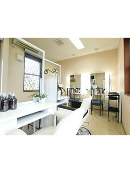 お得な新規クーポンはリタッチ￥1980～、更にいつでも使える全員クーポンもご用意☆毎月のメンテナンスに◎