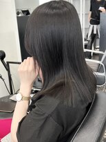 ココ 本八幡(KOKO)&nbsp;#黒髪#小顔#クラゲヘアー#オリーブグレー#ココアベージュ#美髪