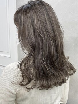 ウェイズトウキョウ 新宿店(Ways TOKYO) 大人ハイライト_くびれヘアミディアムヘア