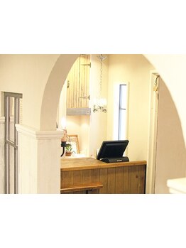 プライベートサロンだからこそできる丁寧なカウンセリングと、居心地の良い空間であなたの綺麗を引出します