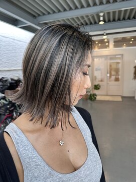 シダ(sida) 20代30代40代大人女性にもおすすめ!「シャドールーツカラー」