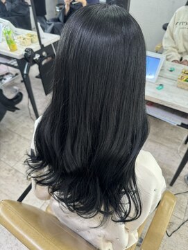 アジールヘア 所沢プロペ通り店(agir hair) ブルーブラックネビージュ黒髪ケアブリーチ小顔カット所沢韓国