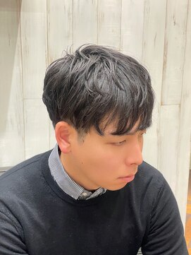 ヨシザワインク プレミアム 横浜 桜木町店(YOSHIZAWA Inc. PREMIUM) 刈り上げマッシュスタイル