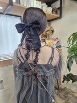 イット(it.) it. YUI 結婚式アレンジ タイトアレンジ 編み下ろし