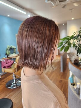 ヘアーリゾート マハナ(HAIR RESORT MAHANA) ショートレイヤー/ショートボブ/外ハネ/30代/40代/艶カラー