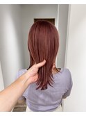 ピンクベージュ