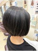 ショートボブ