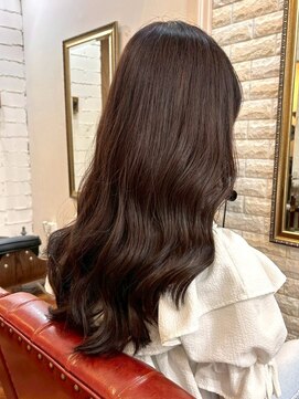 アトリエ ミム 二子玉川店(atelier mim) ウェーブヘア グレージュ 髪質改善ストレート 艶カラー 20代