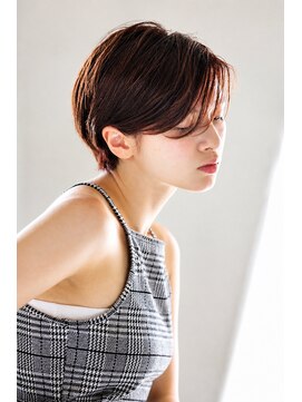 パージュ 代々木公園(Page) 前下がりショートボブ