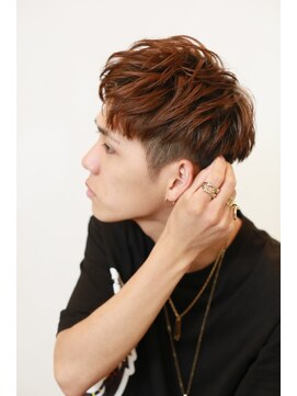 ティメレ 神戸三宮(Timere) 束ショートレイヤー×かき上げツーブロック 【Timere神戸三宮】