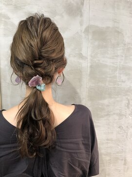 エスト 小倉(est) アレンジ×アッシュ