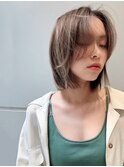 シフォンベージュ_マニッシュショートフレンチボブ