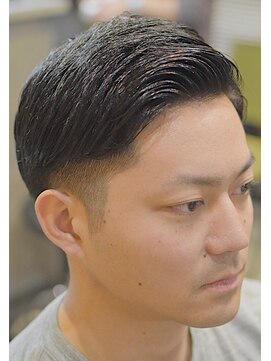 ヘアアイラッシュ リベット(hair eyelash RIVET) ２ブロック×ビジネスマン向け