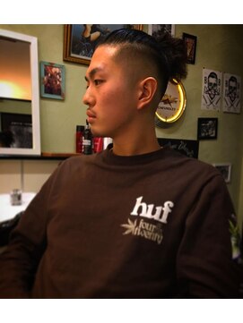 ジェントルマンバーバー(gentleman Barber) Uchi Style