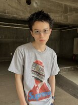 ヒュージ 三軒茶屋(huge)&nbsp;アップバング/束感ショート/ツーブロックマッシュ/コンマヘア