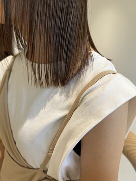 メイン(『　　』main) ベージュ＋酸熱トリートメント