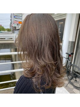 ベレッタ ネヤガワ(veretta. neyagawa) 透明感カラー/アッシュグレージュ/髪質改善/大人可愛い/韓国ヘア