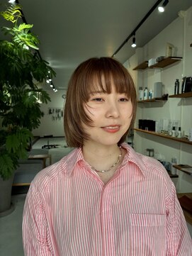 フロムドット(from.) マッシュレイヤー、前上がりボブ