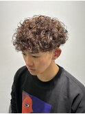 ブラウンカーリーパーマ