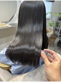髪質改善トリートメント、縮毛矯正で艶髪へ