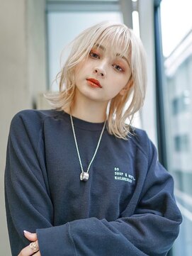 ギークス(GEEKS) 【GEEKS渋谷】ホワイトブリーチ/ネオウルフ/小顔/秋冬ハイトーン