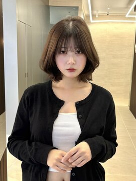 横浜髪質改善韓国レイヤーボブ外ハネウェーブくびれヘアブラウン