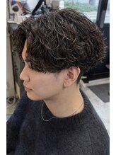 ジュンヌオム リンカラン(Jeune Homme LINGKARAN)&nbsp;波巻き×センターパート