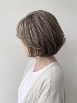 ウル(ulu)&nbsp;大人白髪ボカシハイライト　ボブ　名東区　５０代６０代