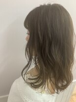 ネオリーブ クーロ(Neolive curro)&nbsp;暗くても透明感たっぷりなアッシュカラー♪