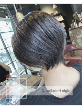 30代40代小顔見せ 大人かわいい前下がりひし形ショートボブ中島 L エミュー Emue のヘアカタログ ホットペッパービューティー